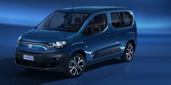 FIAT DOBLO' 22