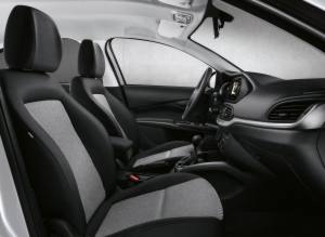 Fiat Tipo 2018 Street