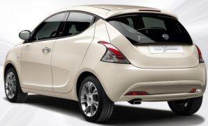 2015 lug Lancia Ypsilon 1.3 16v Mjet Elle
