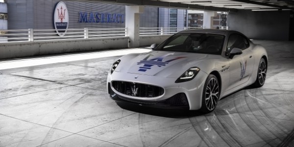 Maserati GranTurismo 23